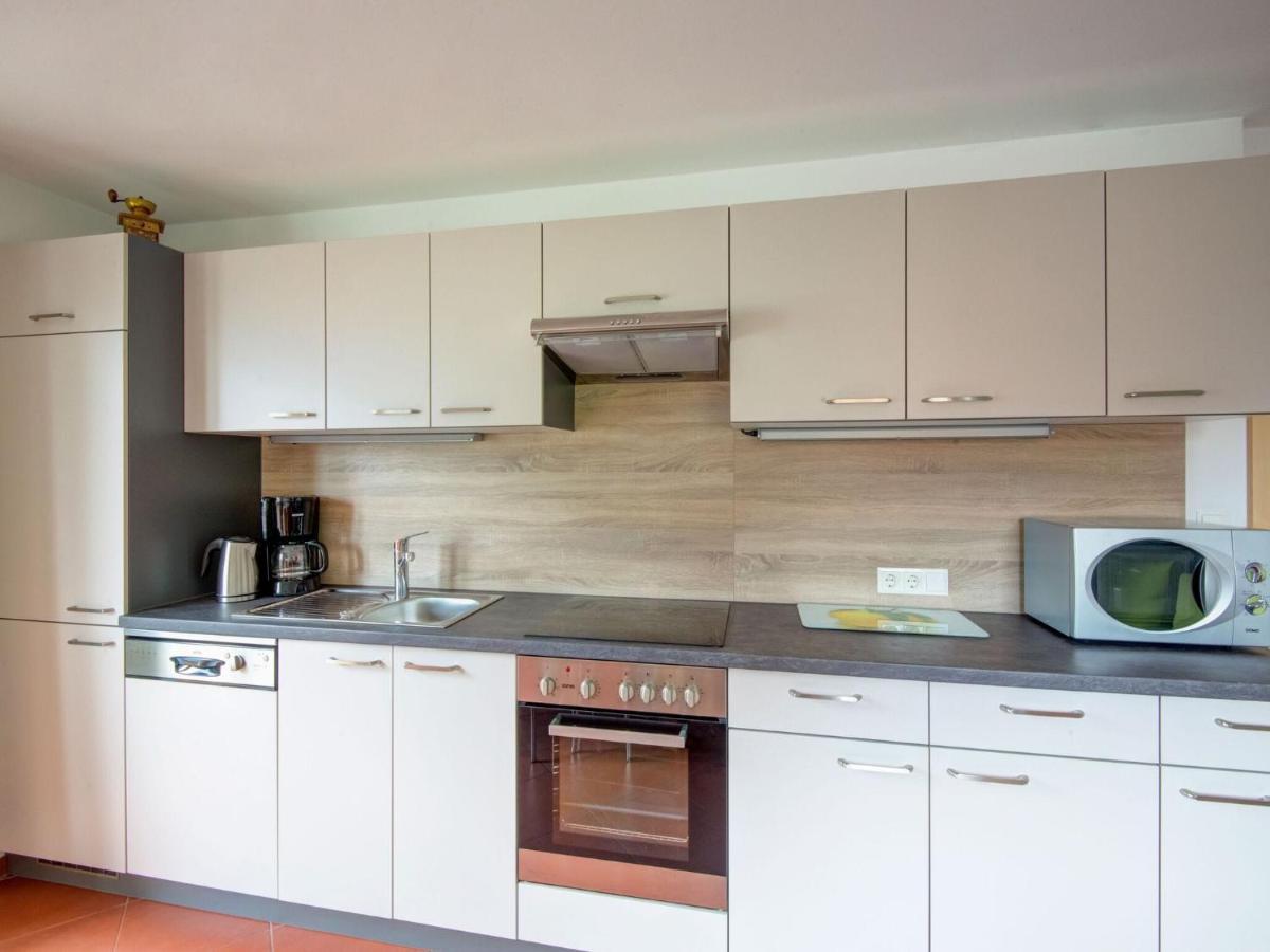 Scenic Apartment In Tirol With Garden Kaltenbach Ngoại thất bức ảnh