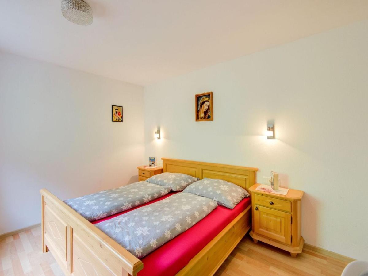 Scenic Apartment In Tirol With Garden Kaltenbach Ngoại thất bức ảnh