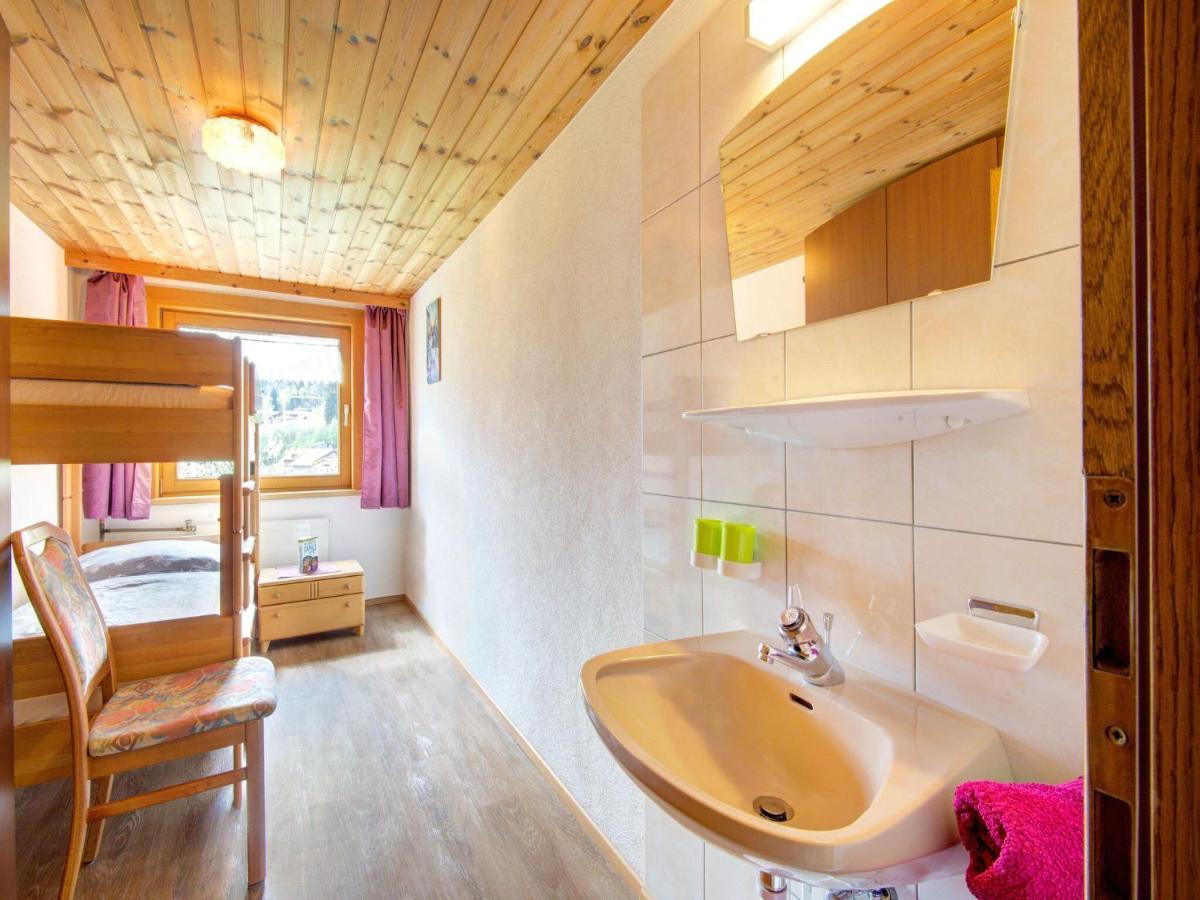 Scenic Apartment In Tirol With Garden Kaltenbach Ngoại thất bức ảnh